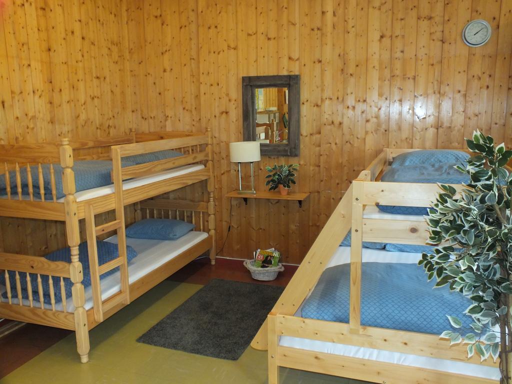 Henseid Skole Apartamento